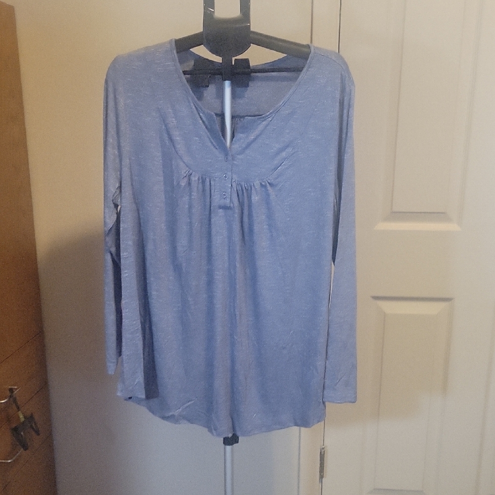 Women's Sky Blue Long-Sleeve Henley Tee - Easy Everyday